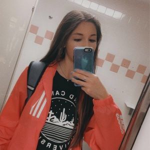 Meet your Posher, Kristen